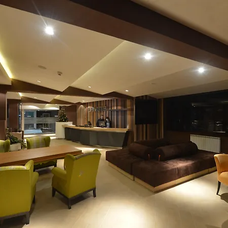 ラヴィーナ ヤホリナ