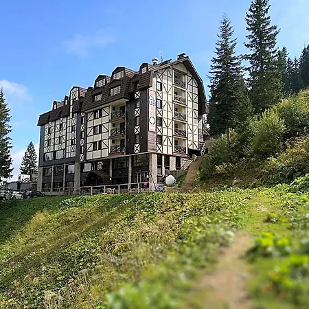 Lavina Hotel