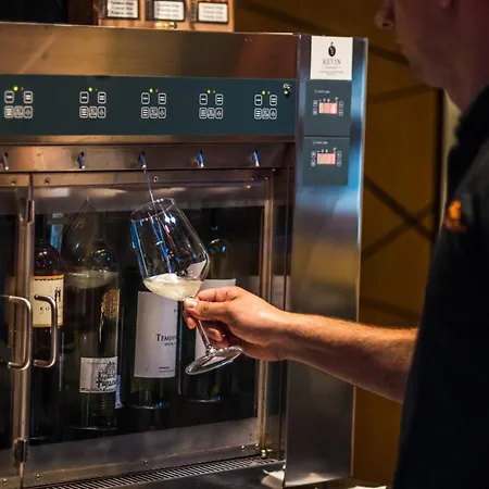 ラヴィーナ ヤホリナ