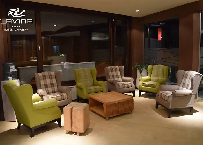 Lavina Hotel 4*